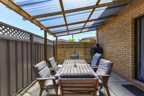 Bayside Beauty - St Kilda Accommodation 0