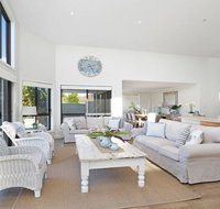Beach 'Shac' on Parkway - St Kilda Accommodation