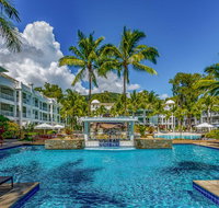 Beach Club Ap't with Private Access to lagoon Pool - St Kilda Accommodation
