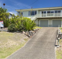 Beach Cottage Forster - St Kilda Accommodation