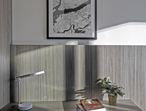 BEACH LOCATION STUDIO // CLOVELLY 4 - St Kilda Accommodation 2