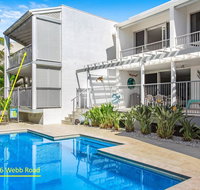 Beach views  breezes Sunshine Beach - St Kilda Accommodation