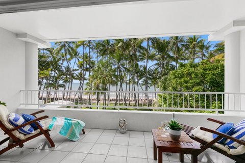 Beachfront Apt. In Alamanda Beachfront Resort (17) - St Kilda Accommodation 0