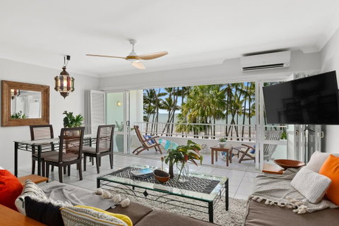 Beachfront Apt. In Alamanda Beachfront Resort (17) - St Kilda Accommodation 2