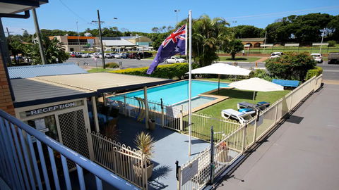 Beachlander Holiday Apartments - St Kilda Accommodation 1
