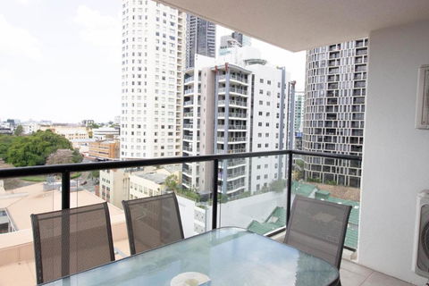Republic Apartment - St Kilda Accommodation 3