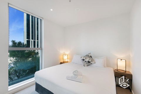REST COLLECTION Apartments On Collins Docklands - St Kilda Accommodation 1