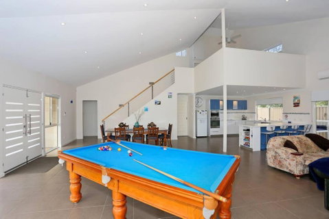 Relax At Falcon By The Bay - St Kilda Accommodation 0
