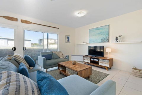 Relax At Middleton - No Linen Included - Pets Negotiable - Wi-Fi - St Kilda Accommodation 2