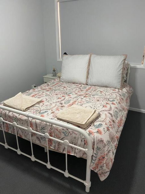 Relax On Ross - St Kilda Accommodation 2