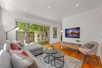 Relaxing Getaway Oasis With Patio In Charming Kew with St Kilda Accommodation