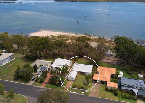 Riverside - St Kilda Accommodation 0