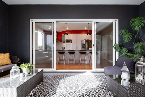 Riverview Escape - St Kilda Accommodation 3