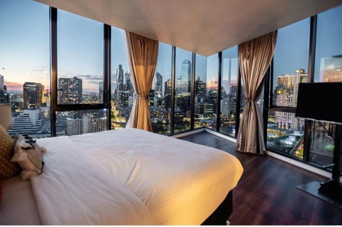 Rome Sky Villa - St Kilda Accommodation 0
