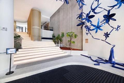 Rooftop Pool Stunning Apartment Queen Street - St Kilda Accommodation 3