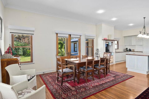 Rosalba - St Kilda Accommodation 3