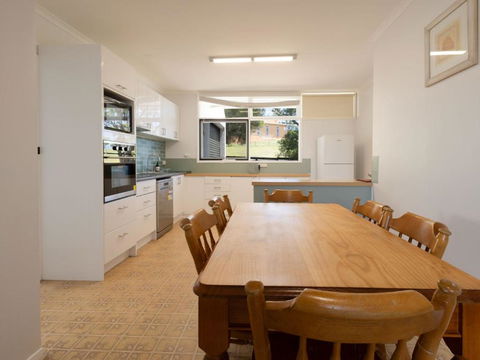 Rosella Perch - St Kilda Accommodation 1