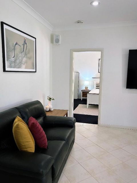 Rosemont - Boutique Lodge - St Kilda Accommodation 1