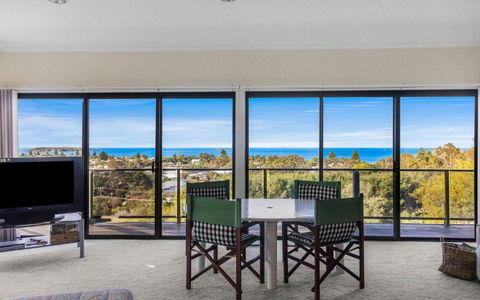Rosetta House - 6 Clive Ave, Encounter Bay - St Kilda Accommodation 2