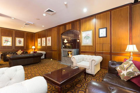 Royal On The Park - St Kilda Accommodation 3