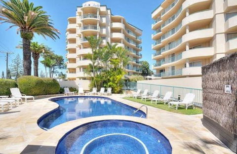 Royal Pacific Resort - St Kilda Accommodation 0
