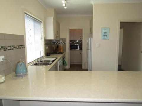 Royston Retreat - St Kilda Accommodation 1