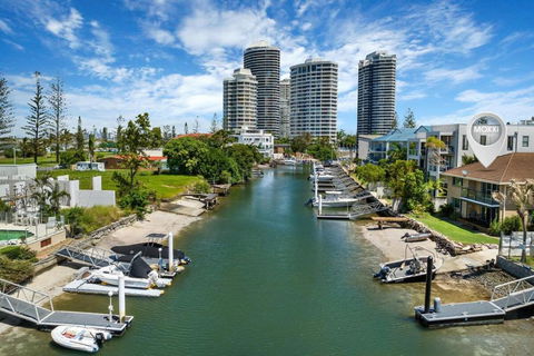 Runaway Bay Waterfront Delight - St Kilda Accommodation 0