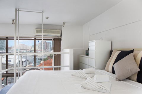 S203S - The Loft By Darling Harbour - St Kilda Accommodation 2