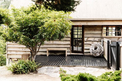 SABI Award Winning Designer Cabin - St Kilda Accommodation 3