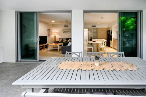 Saffire Seaside Serenity - St Kilda Accommodation 1