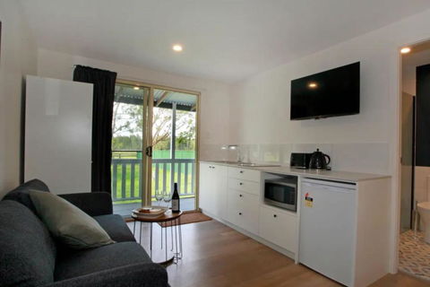 Sahara Trails Studio WiFi Air Conditioning Horse Riding And Much More - St Kilda Accommodation 1