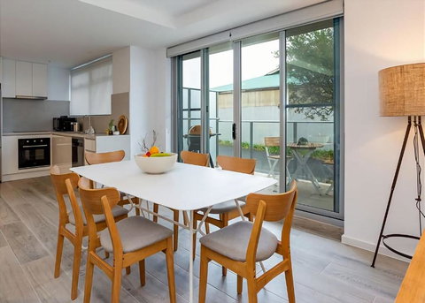 Salt 7 Spacious Luxury In Sorrento Walk To The Beach - St Kilda Accommodation 2