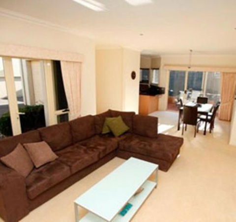 Salt Air On Banyan - St Kilda Accommodation 0
