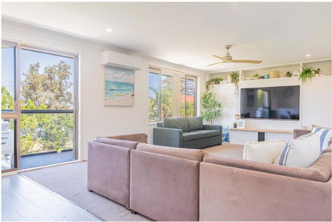 Salt & Sand Getaway - St Kilda Accommodation 2