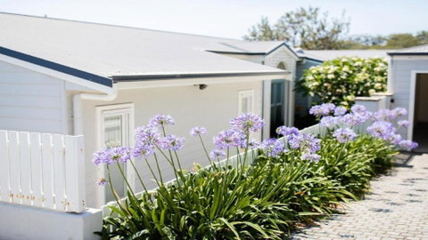 Salt Deck - The Upper Deck Accom Holiday - St Kilda Accommodation 2