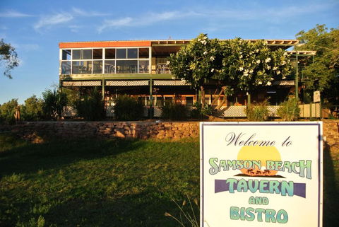 Samson Beach Chalets - St Kilda Accommodation 3