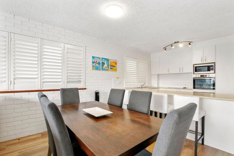 San Clemente U1 - 24 Orvieto Terrace, - St Kilda Accommodation 1