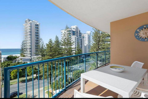 San Mateo On Broadbeach - St Kilda Accommodation 2