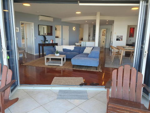 Sanbah-Surf, Views, Beach - St Kilda Accommodation 1