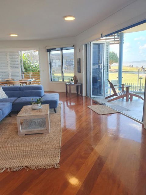 Sanbah-Surf, Views, Beach - St Kilda Accommodation 3