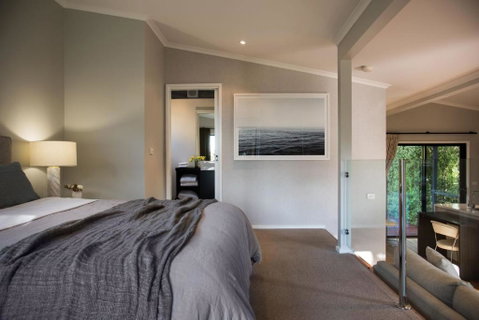 Sanctum - St Kilda Accommodation 3