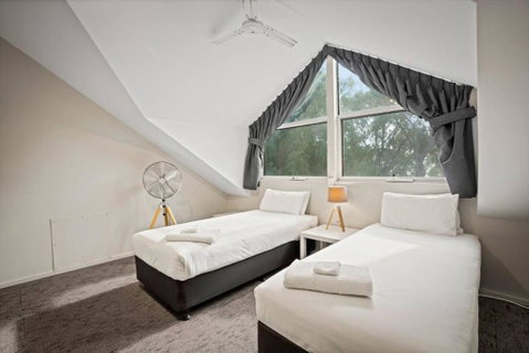 Sandblu: Resort Villa On The Beach - St Kilda Accommodation 1