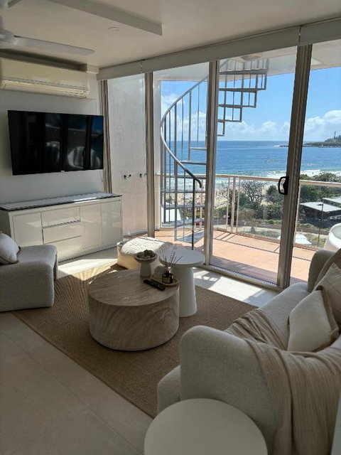 Sandbox Mooloolaba Beach - St Kilda Accommodation 0