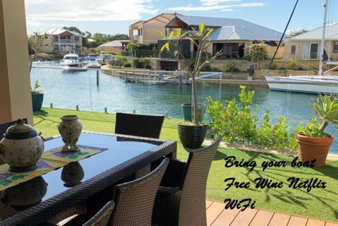 Sandpiper Island Tranquil Waterfront Views & Jetty - St Kilda Accommodation 0