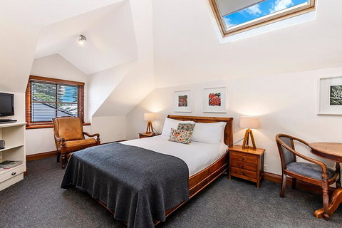 Sandstone Suites - In The Heart Of Port Fairy - St Kilda Accommodation 1