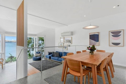 Sandy Bay Beachfront Oasis Direct Beach Access - St Kilda Accommodation 2