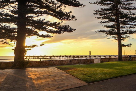 Seafield Tower Glenelg Apartment No 1 - St Kilda Accommodation 1