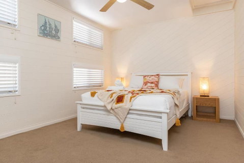 Shore Beats Work - St Kilda Accommodation 3