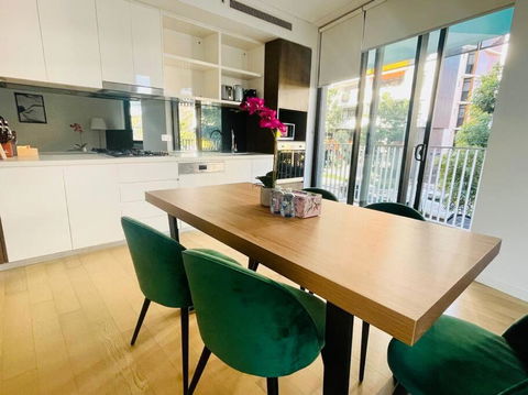 SPR Serivce Apartment Zetland 2 Bedrooms 3 Beds - St Kilda Accommodation 2