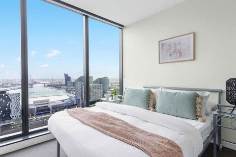 Southern Cross Gem, Modern Home With Harbour Views - St Kilda Accommodation 1